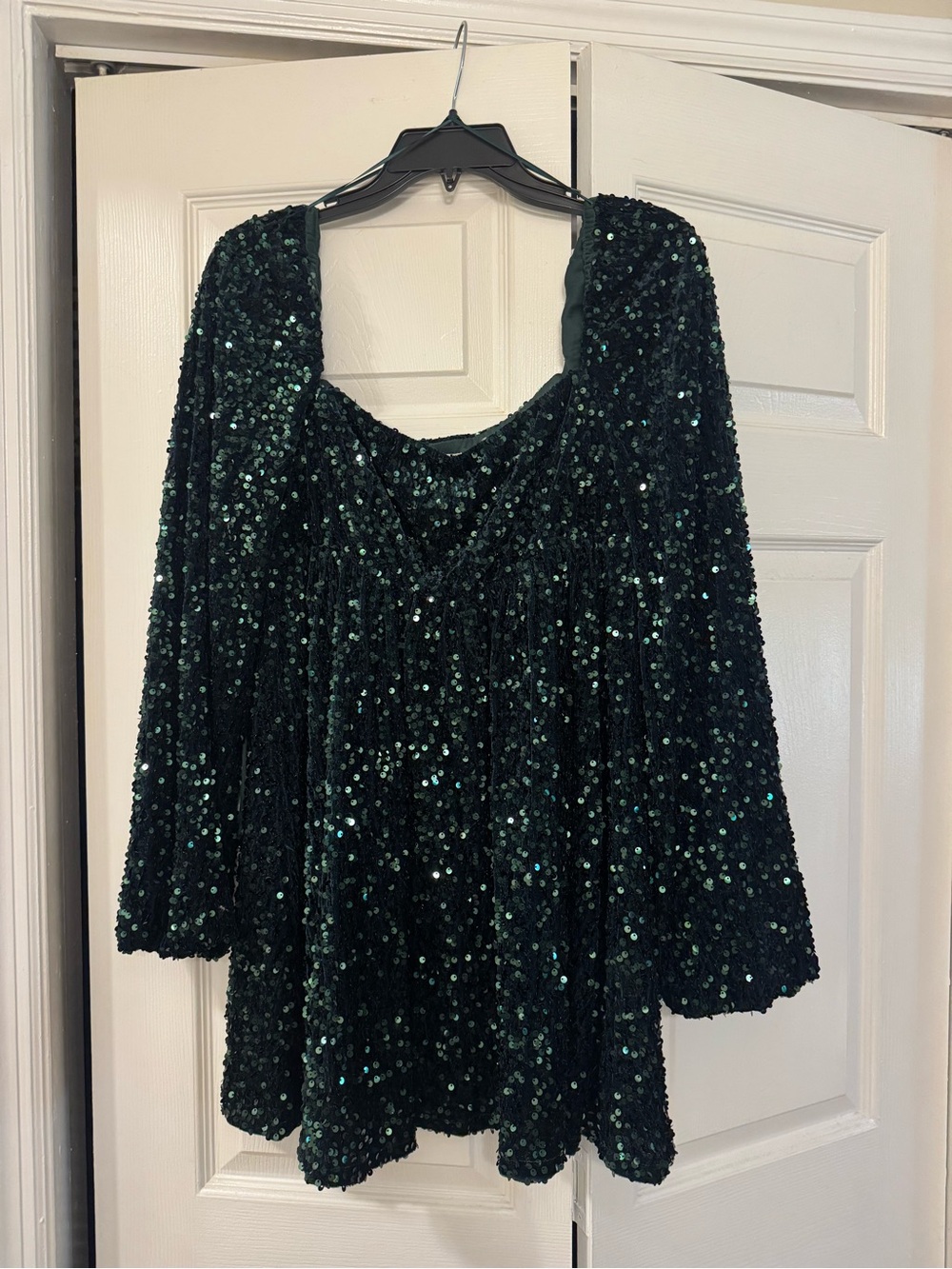 Dark Green Sequin Long Sleeve Dress